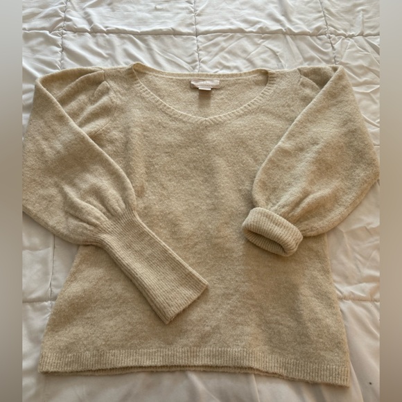 Rachel Parcell Cream V-Neck Sweater - Picture 1 of 5